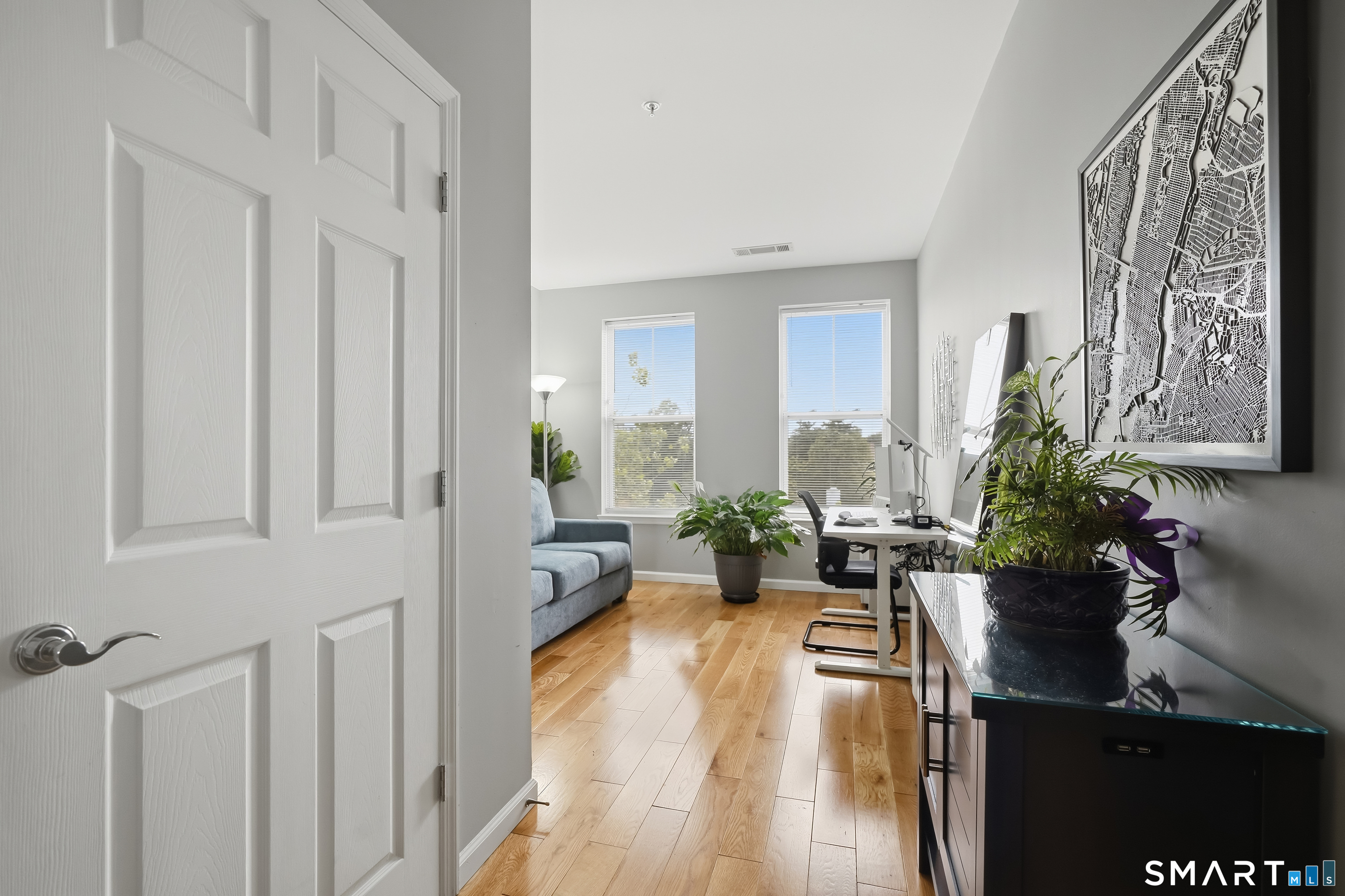 35 W Broad Street Unit: 305