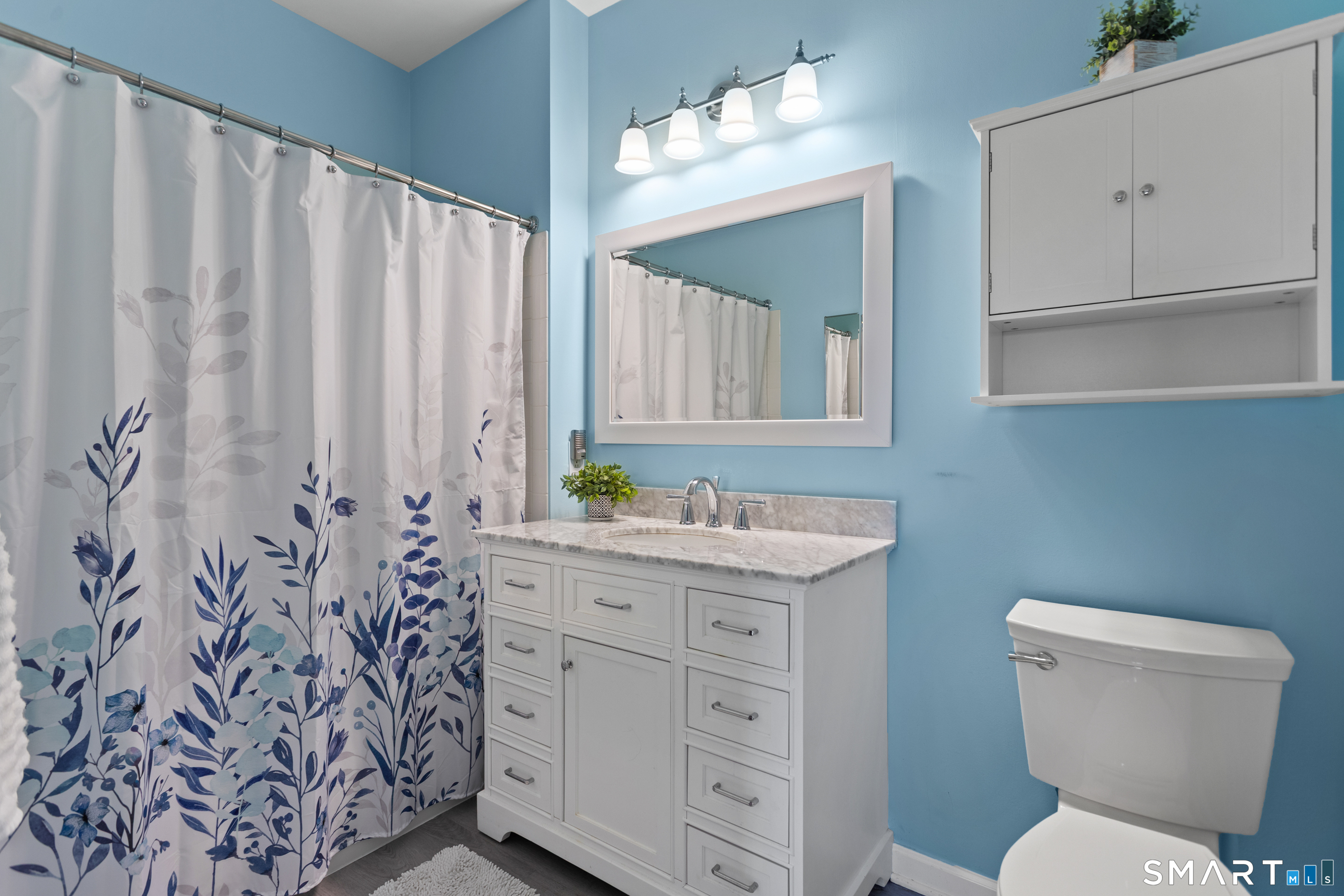 35 W Broad Street Unit: 305