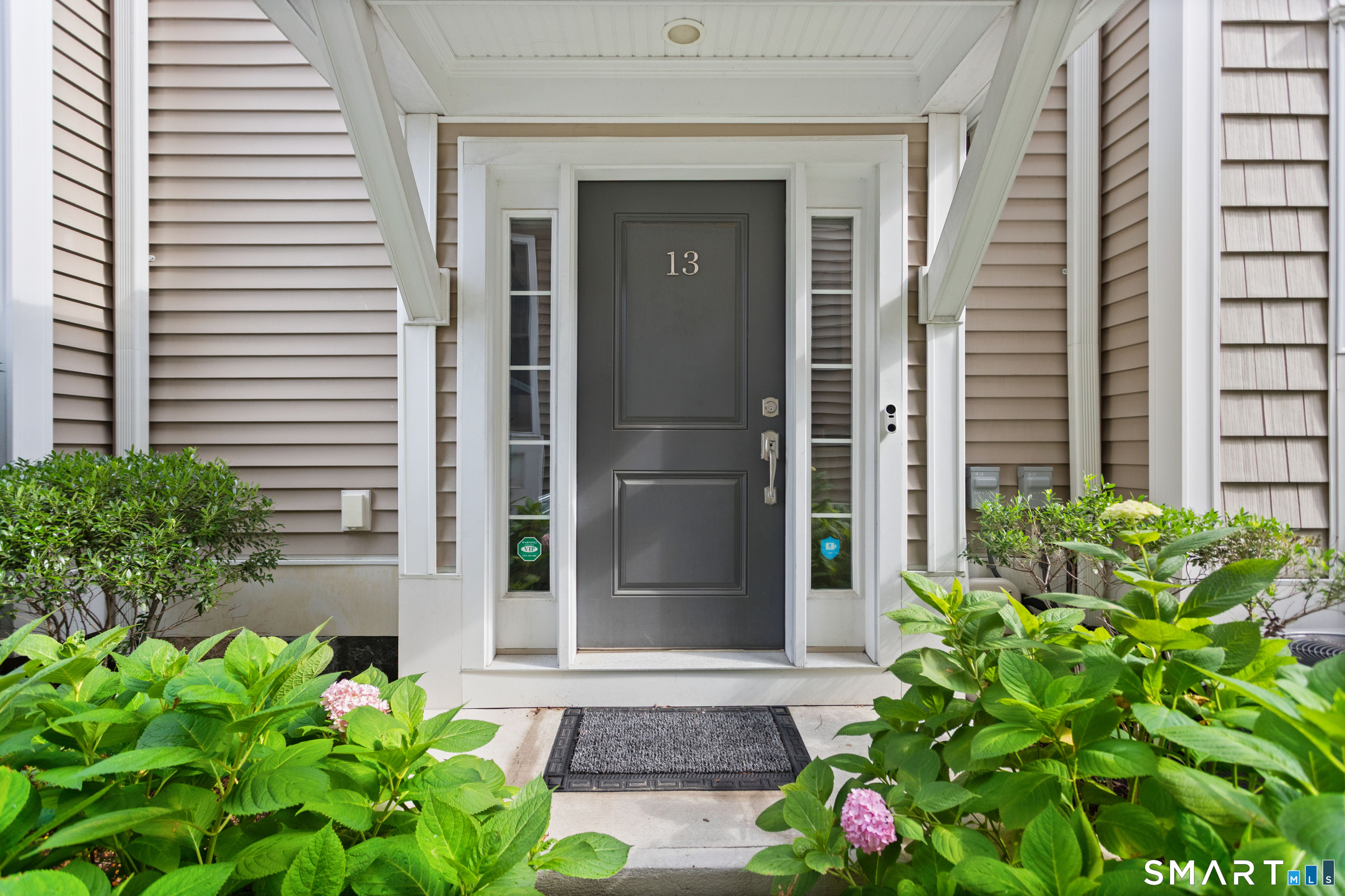 91 W Broad Street Unit: APT 13