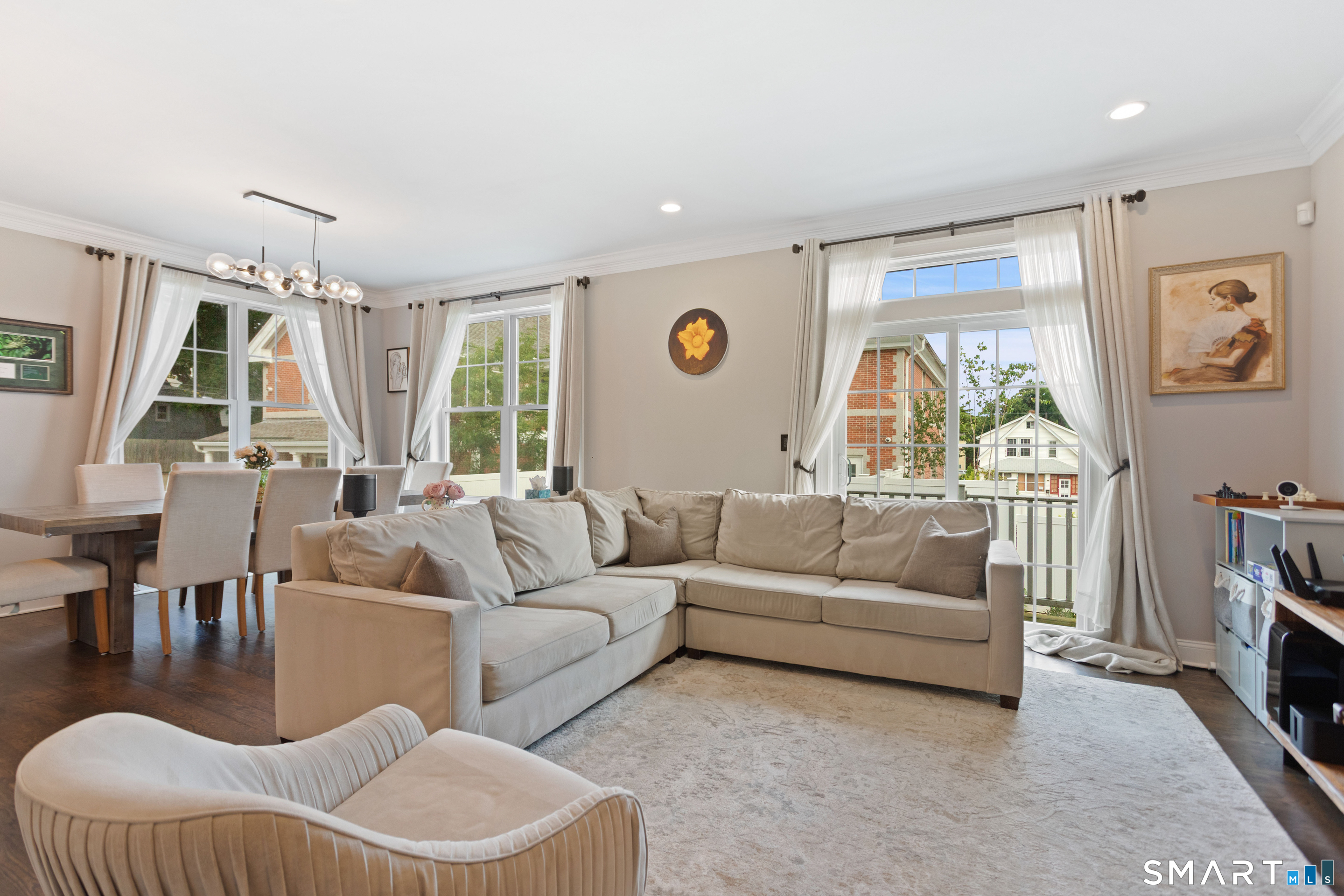 91 W Broad Street Unit: APT 13