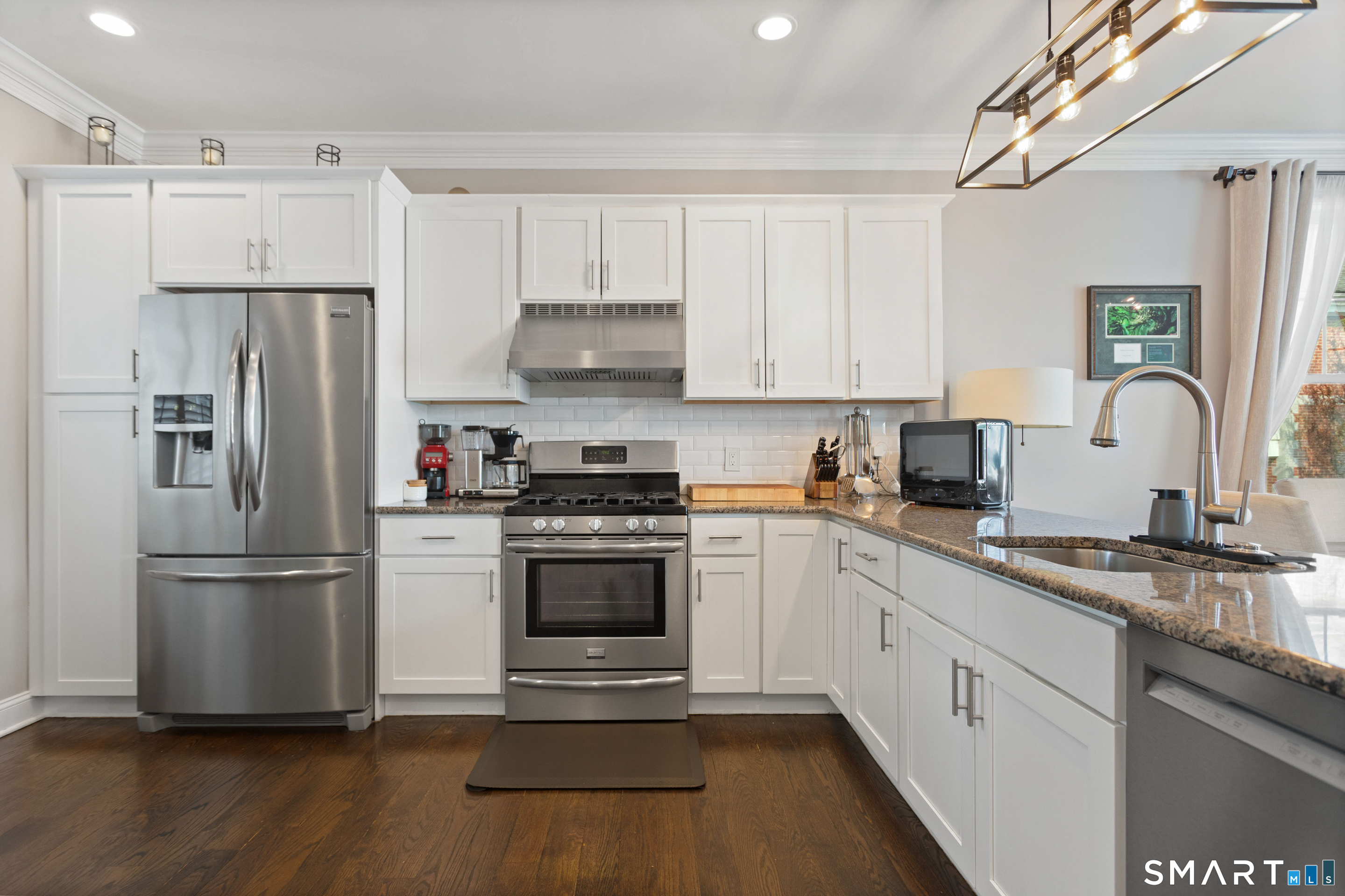 91 W Broad Street Unit: APT 13