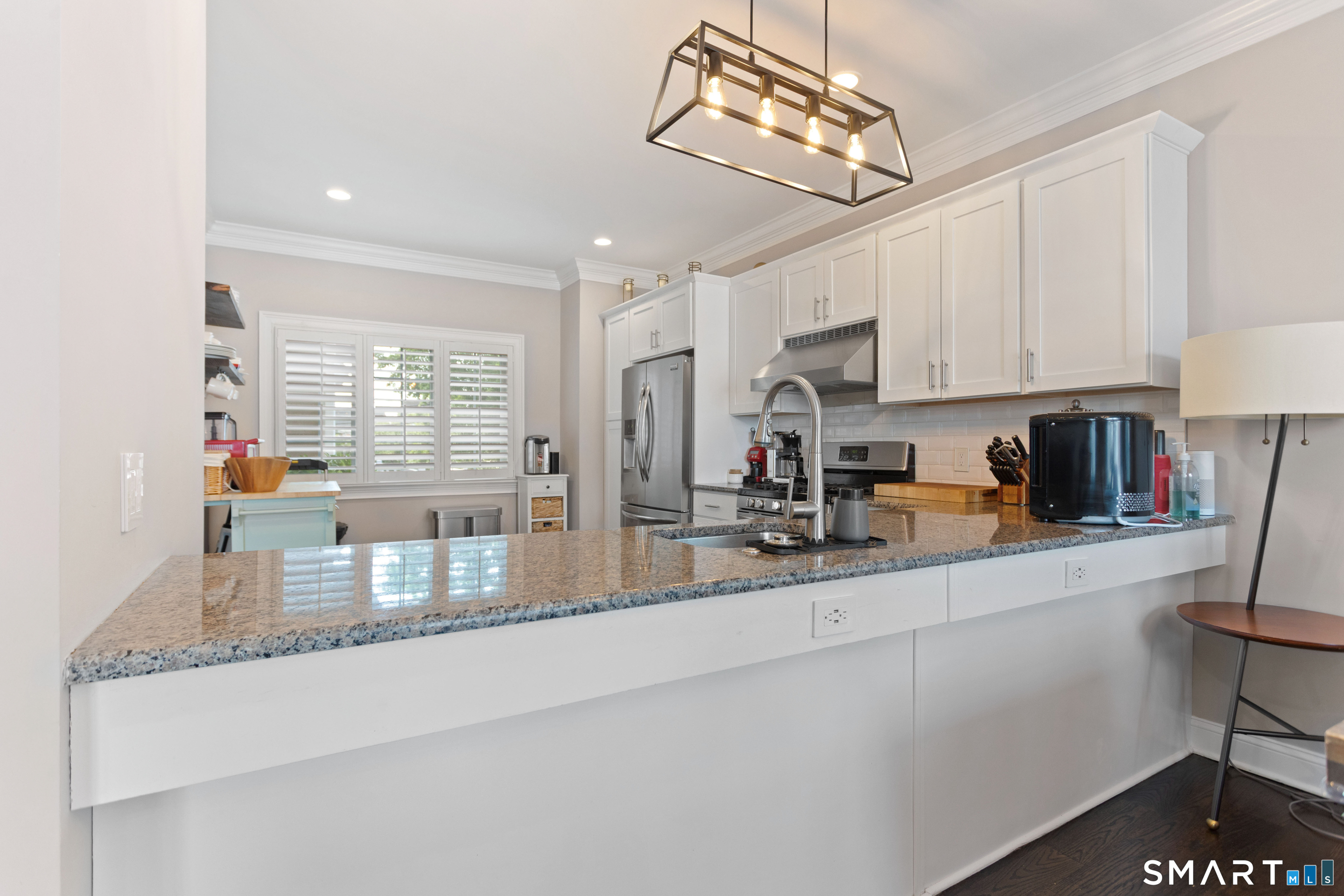 91 W Broad Street Unit: APT 13