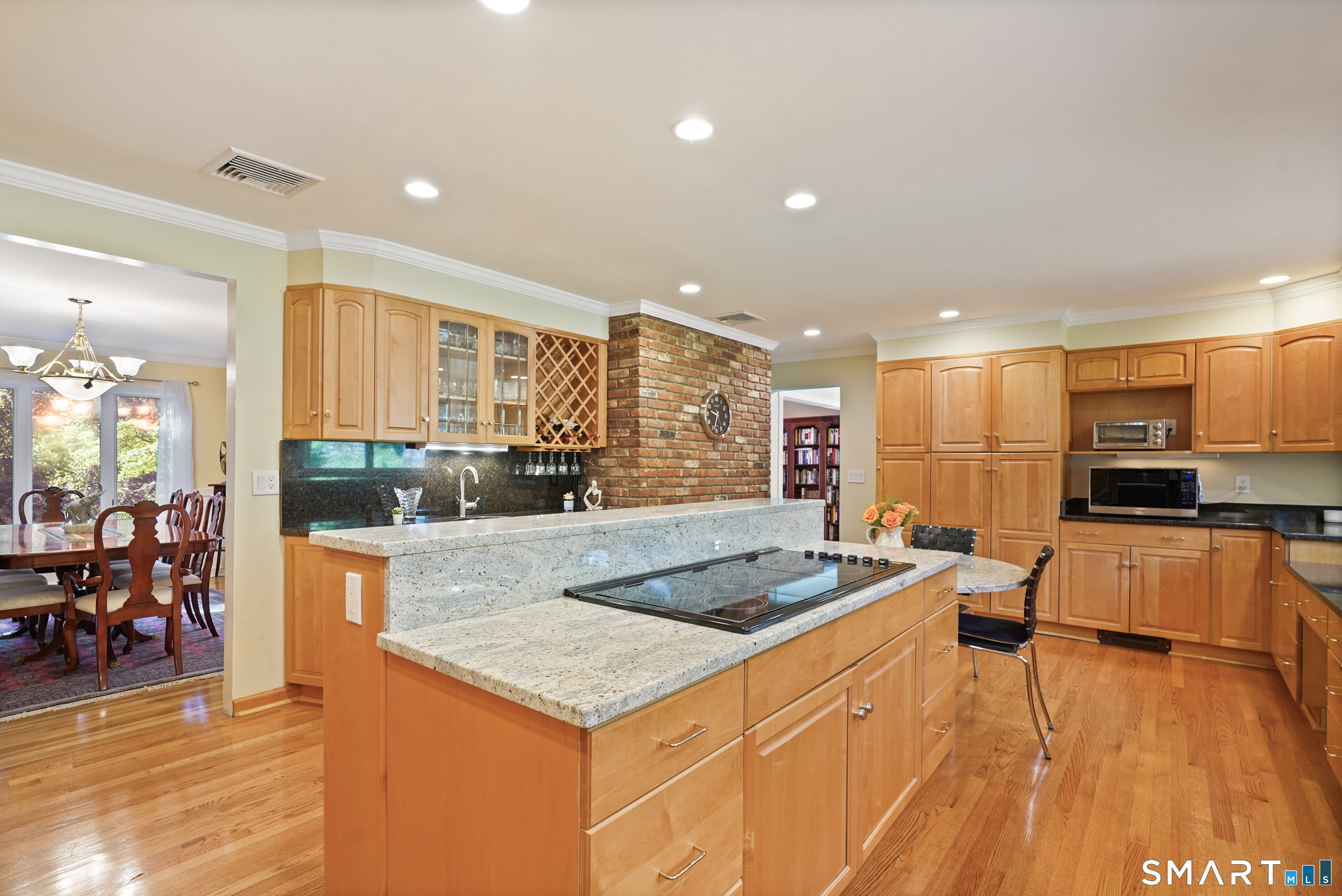 1171 Riverbank Road
