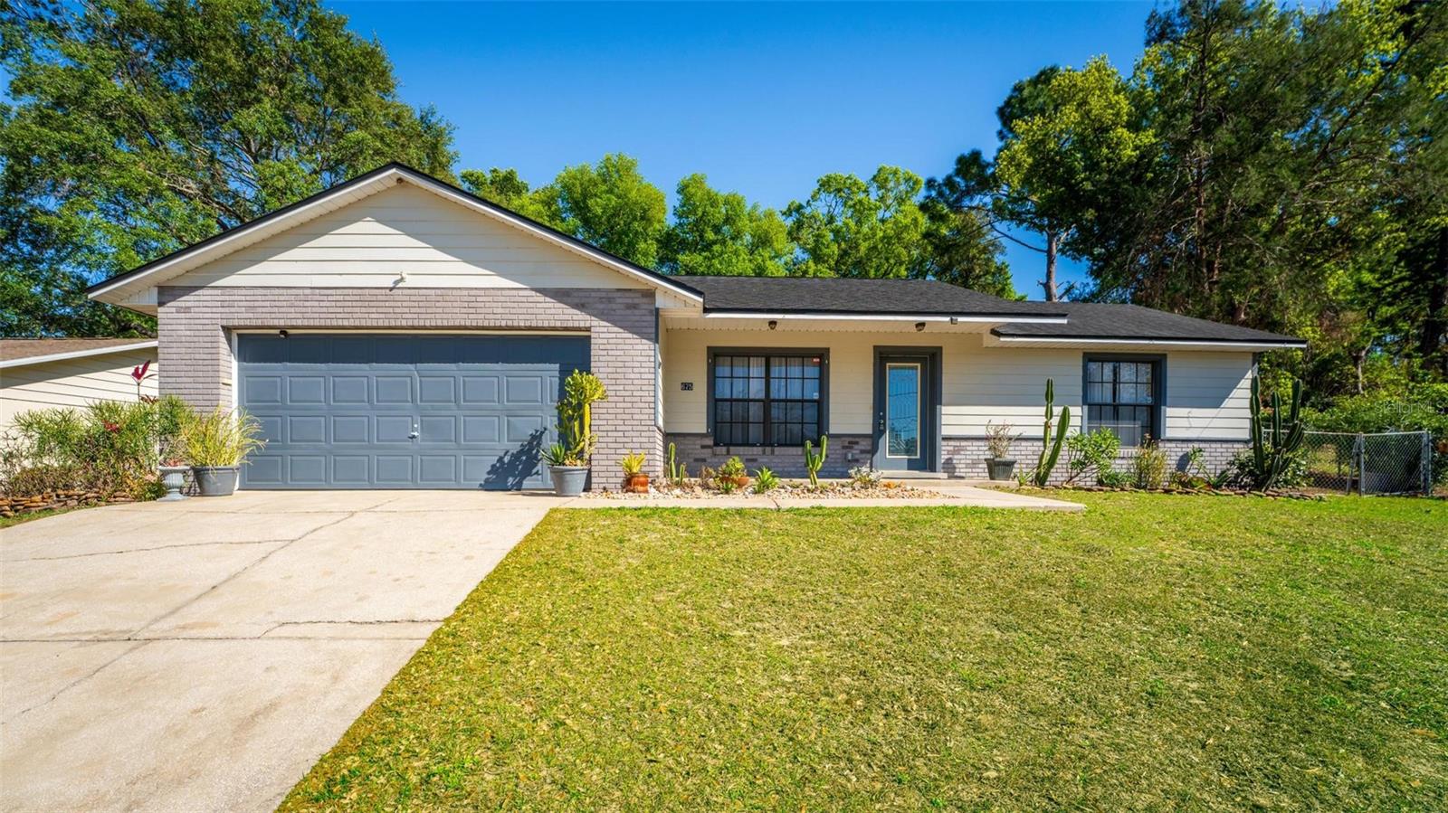 675 SHADY NOOK DR