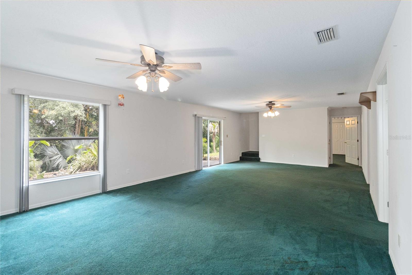 804 FORESTWOOD DR