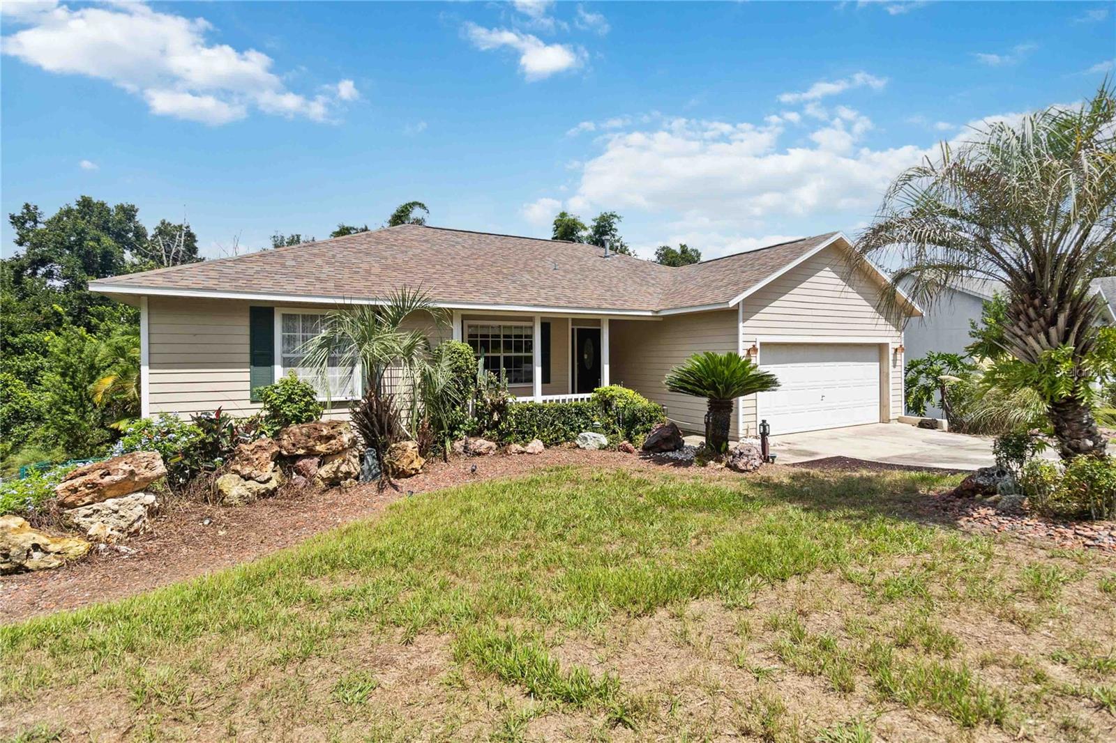804 FORESTWOOD DR