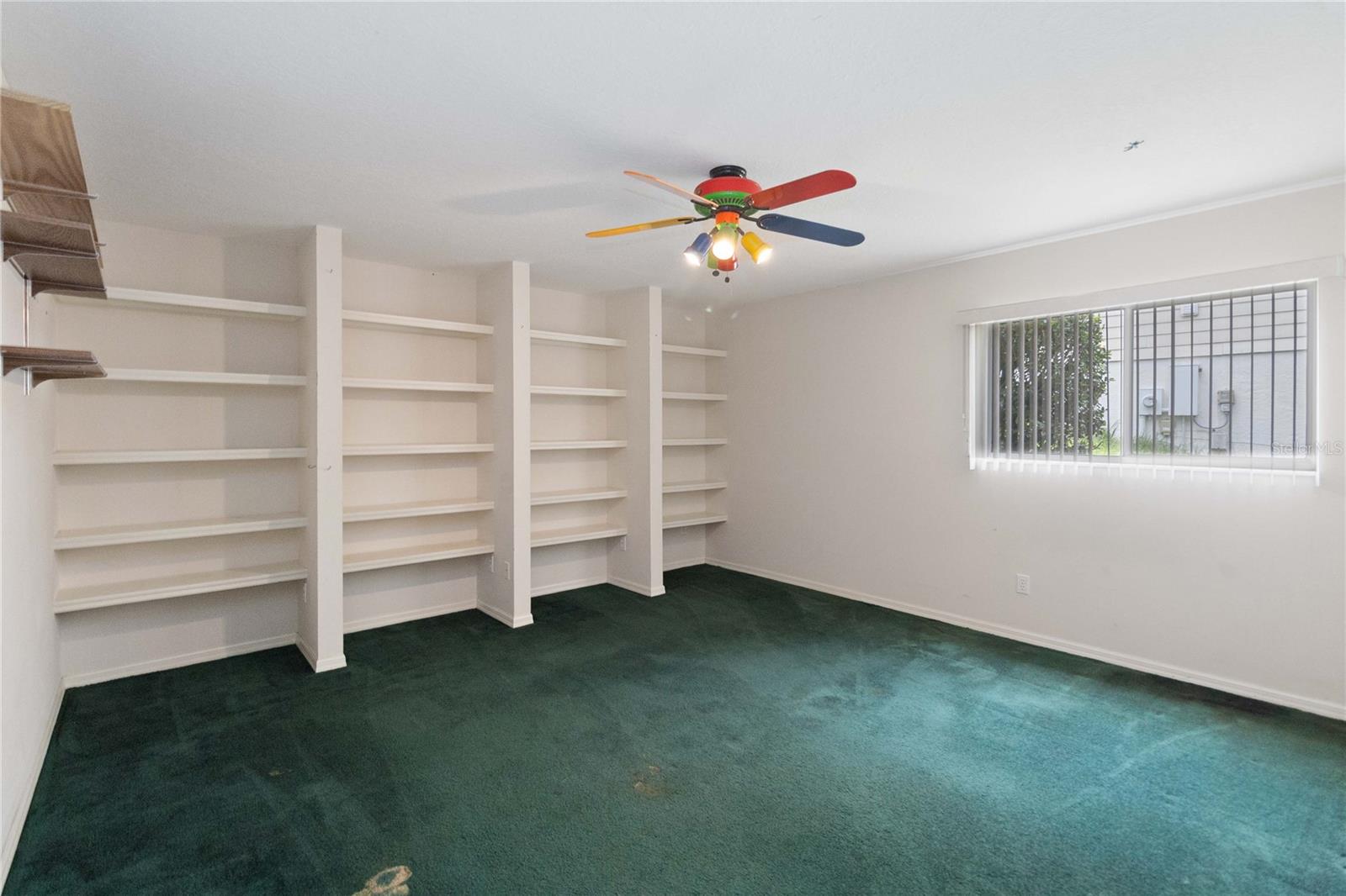 804 FORESTWOOD DR