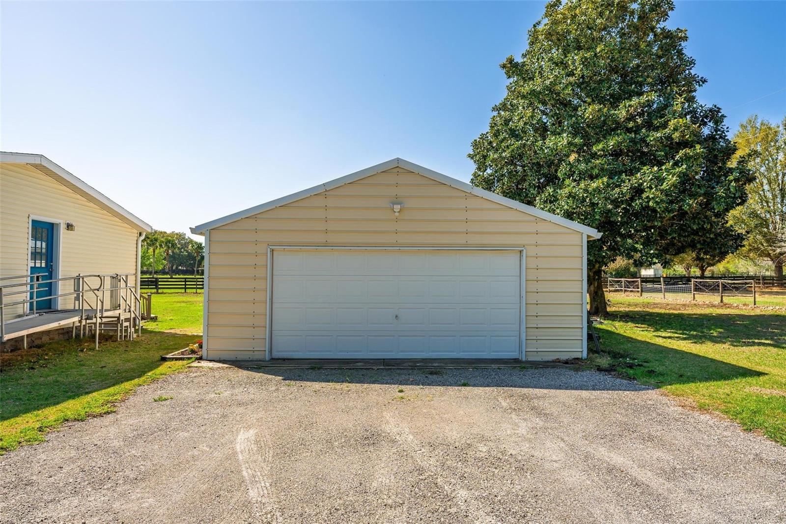 5353 NE 136TH PL