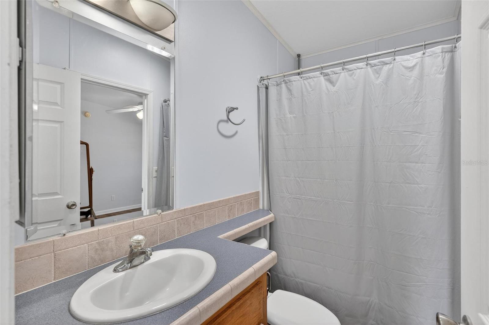 5353 NE 136TH PL