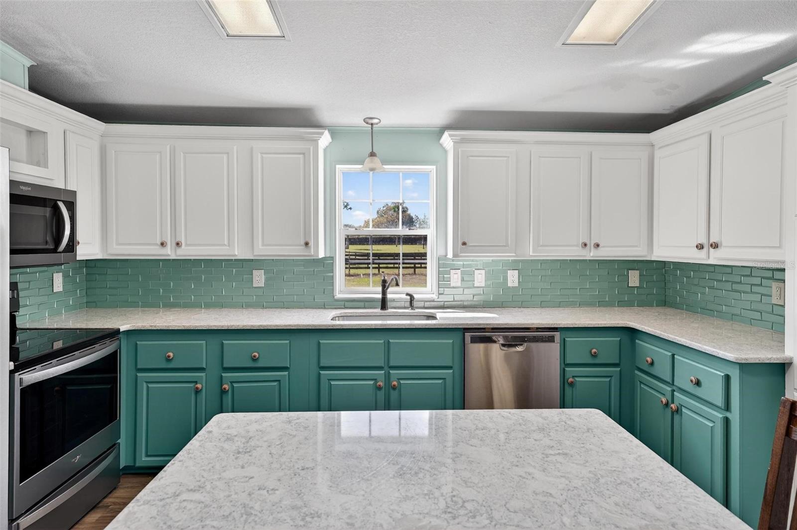5353 NE 136TH PL