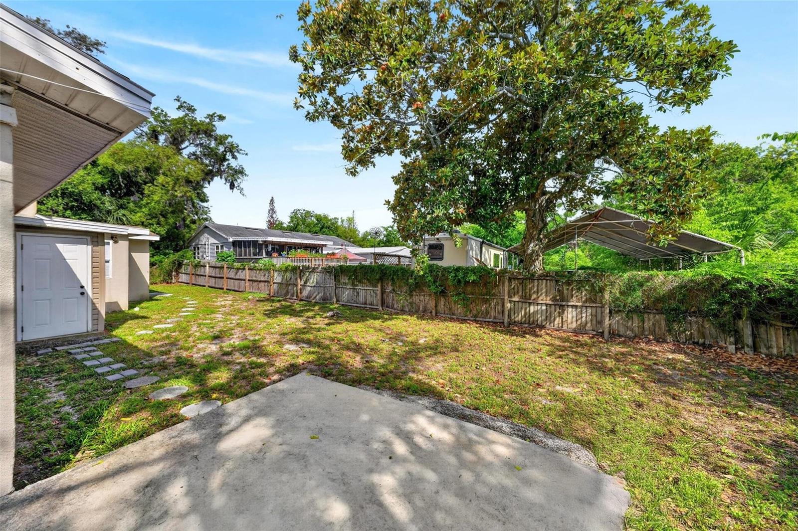 71 FAIRVIEW AVE