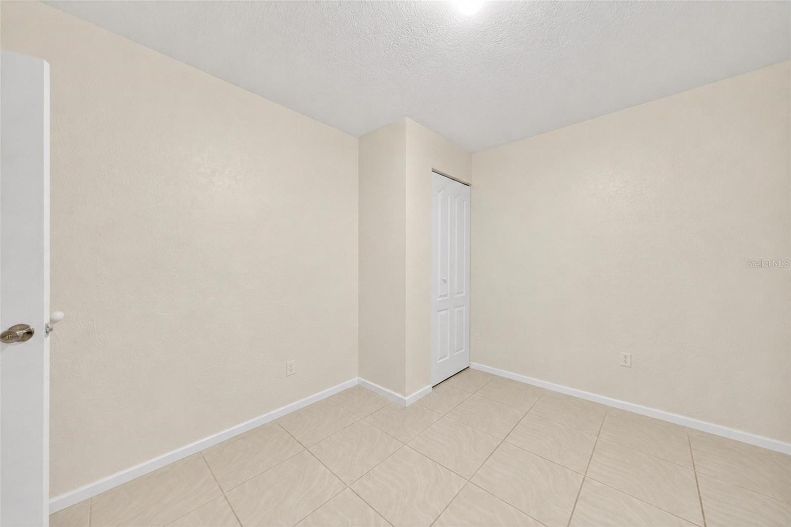 71 FAIRVIEW AVE