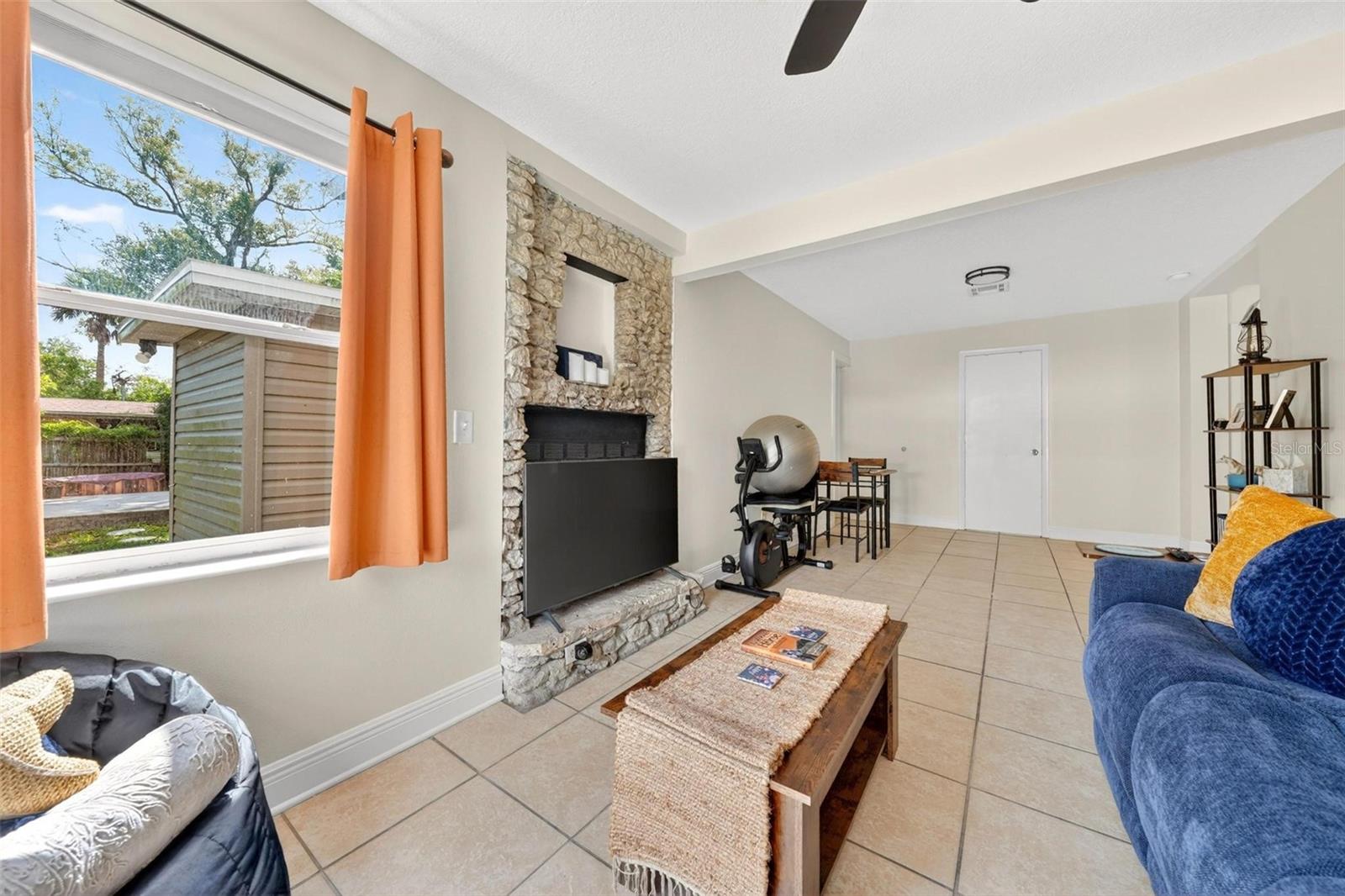 71 FAIRVIEW AVE