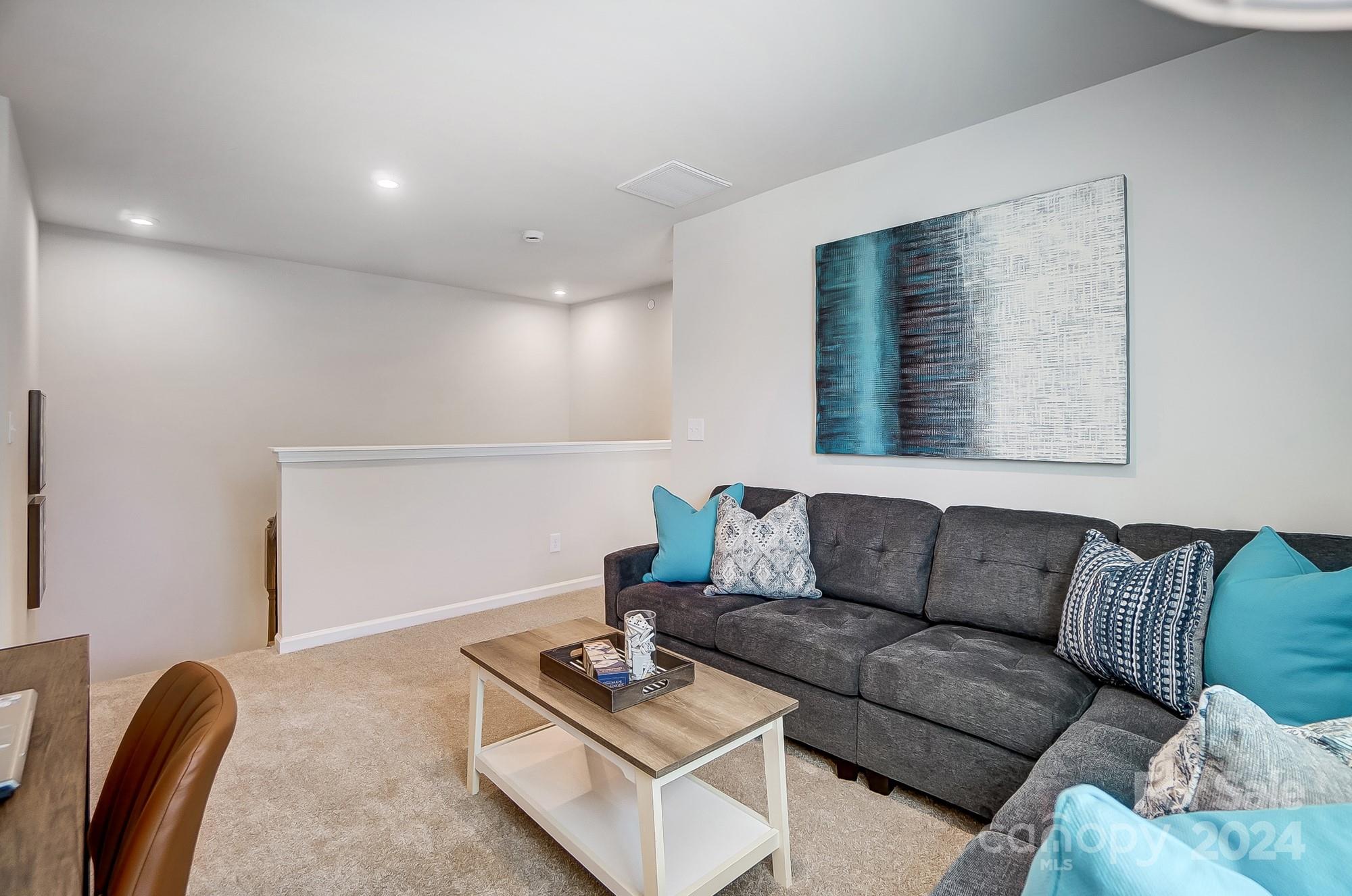 2205 Hedgecliff Road Unit: 1