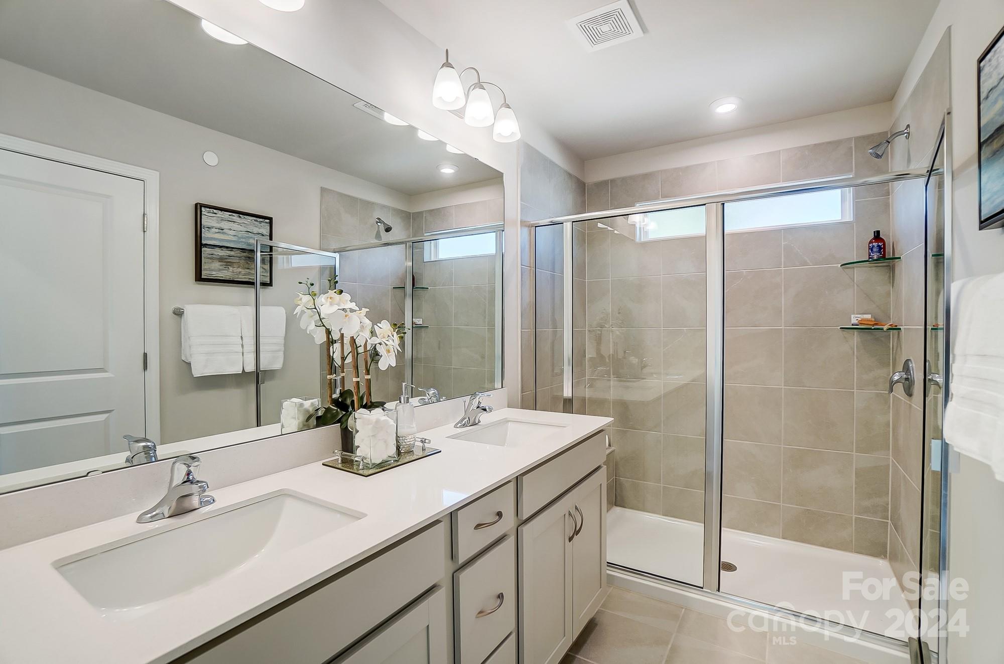 2205 Hedgecliff Road Unit: 1