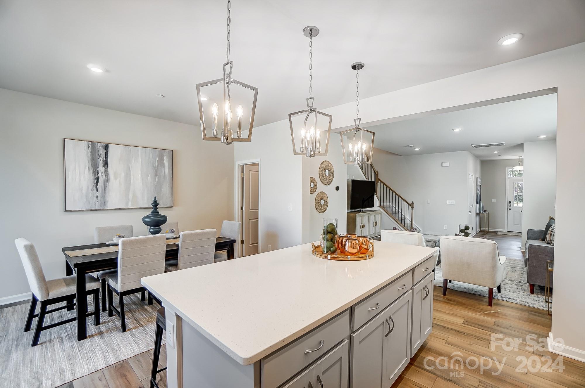 2205 Hedgecliff Road Unit: 1