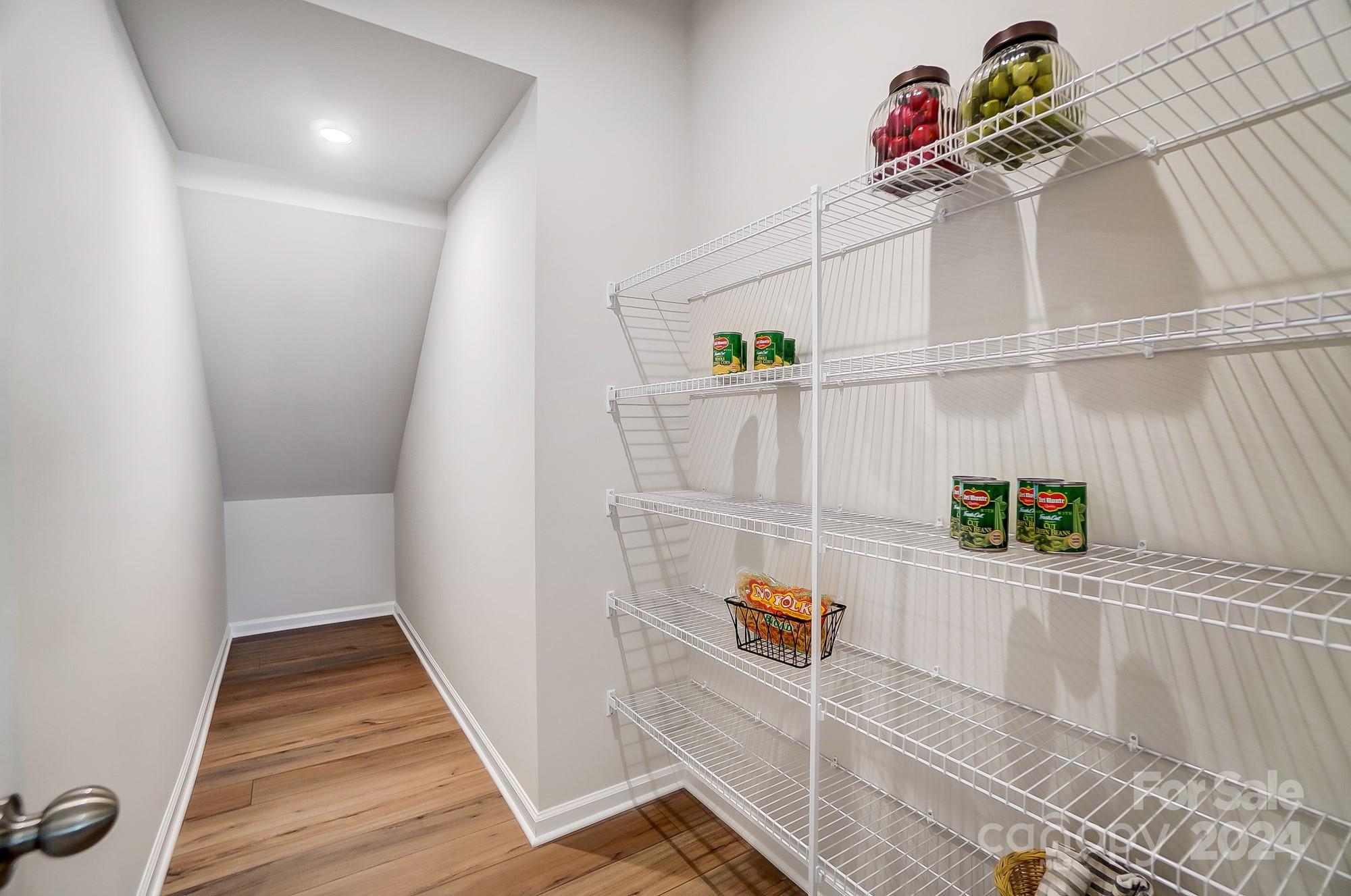 2205 Hedgecliff Road Unit: 1