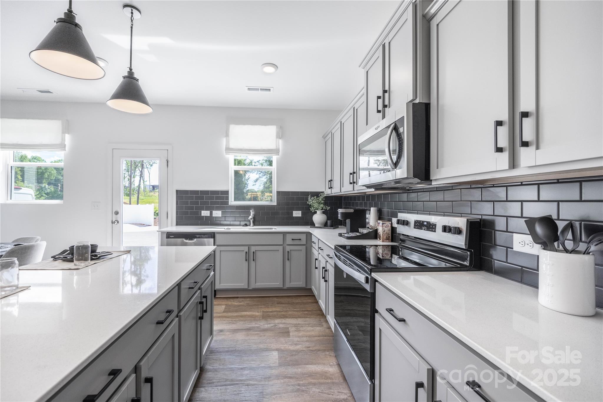 3114 Elemare Street Unit: 41