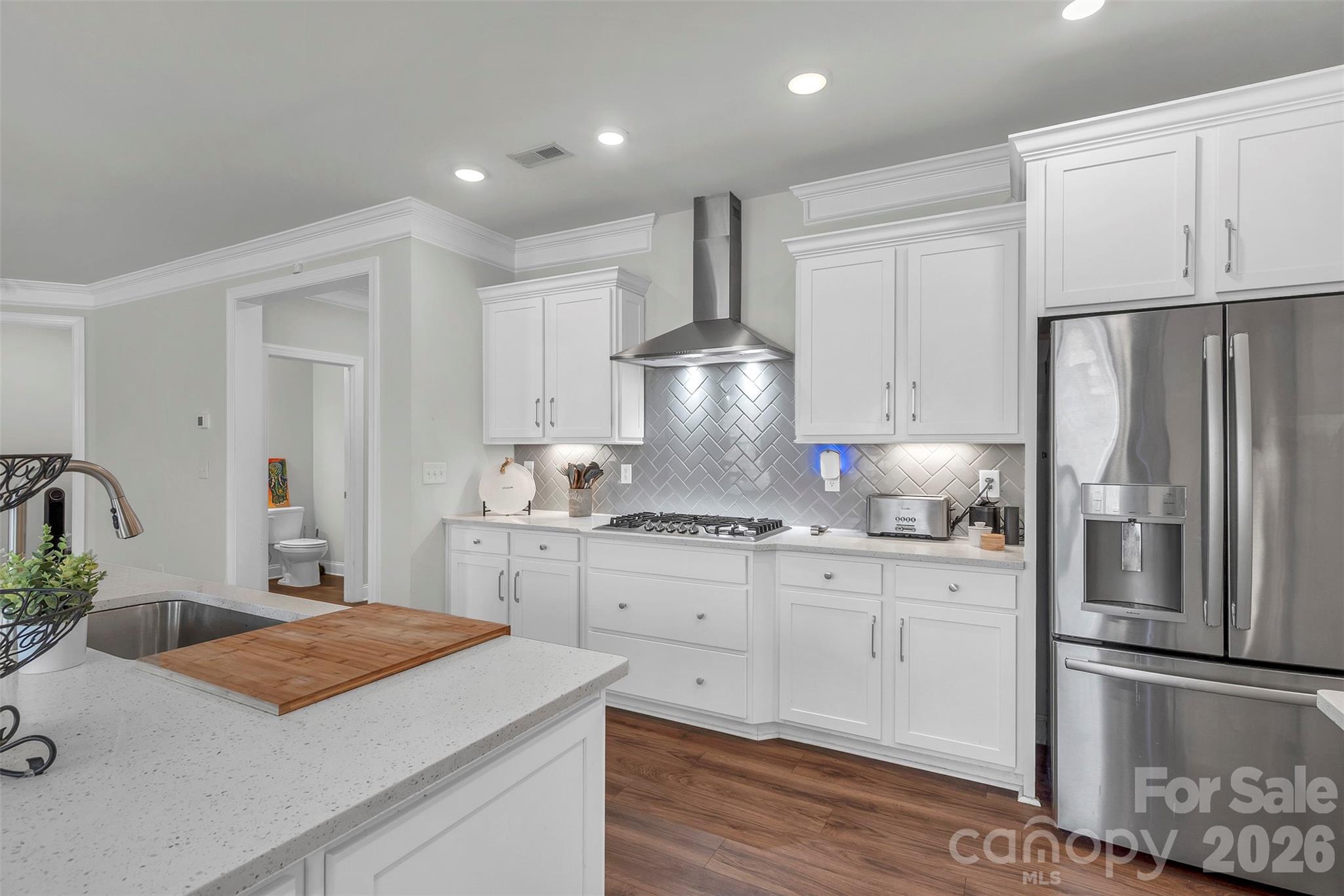 1550 Robinson Oaks Drive