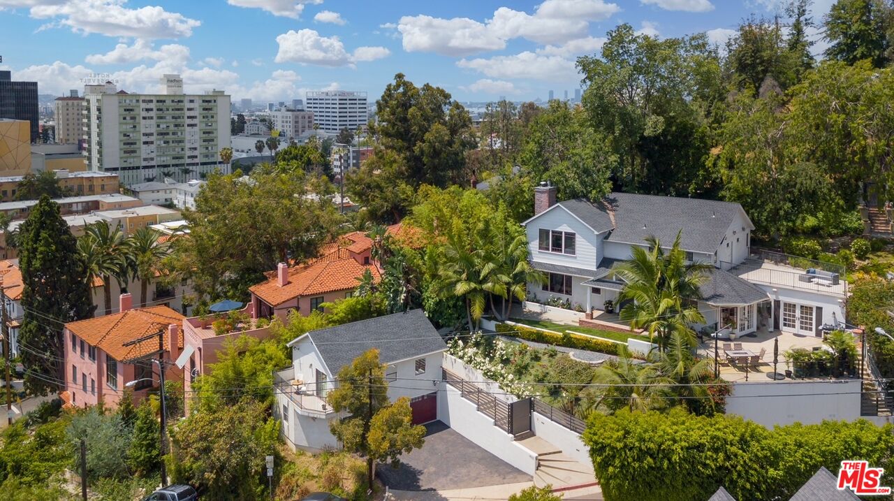 1933 Orchid Ave