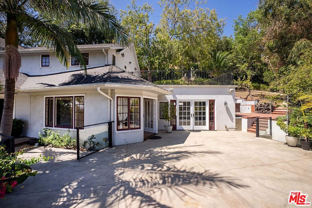 1933 Orchid Ave