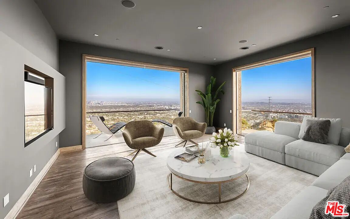 1600 Viewmont Dr