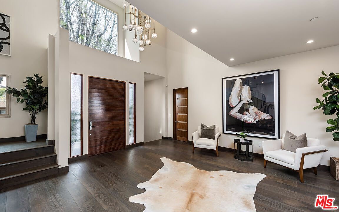 2408 Castle Heights Ave