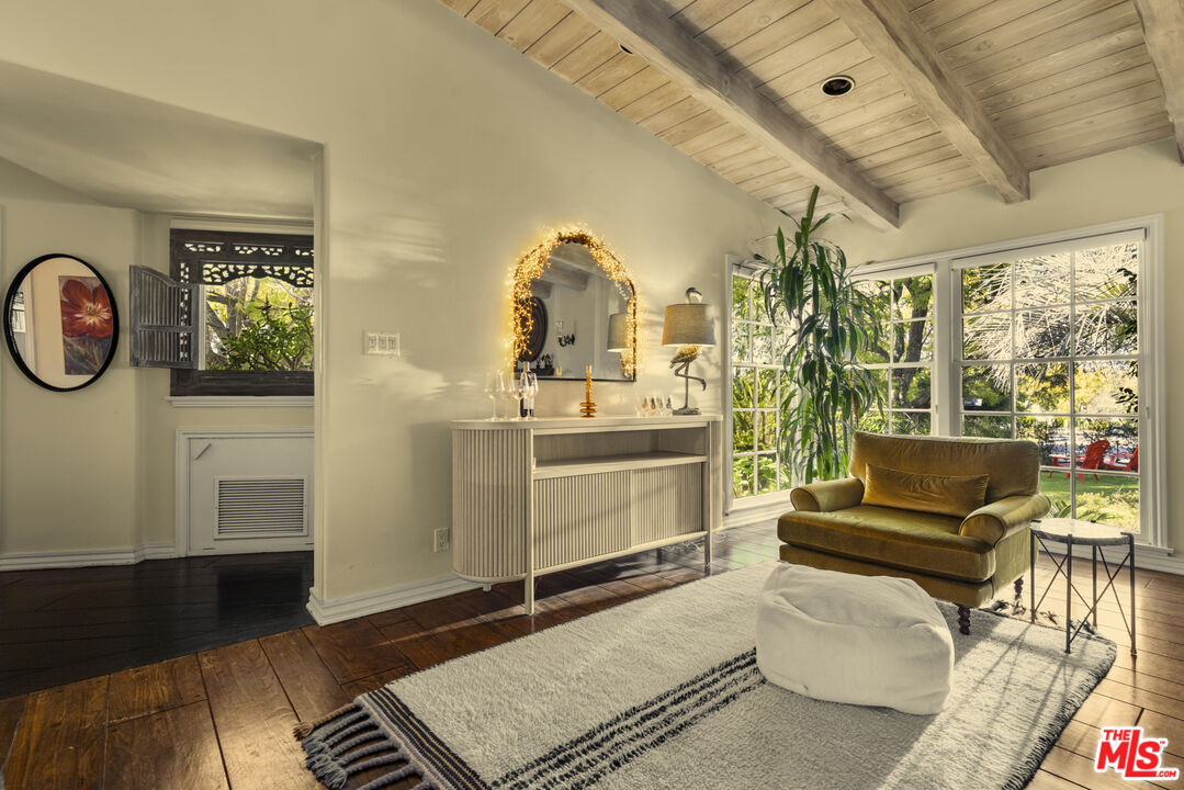 13166 Valley Vista Blvd