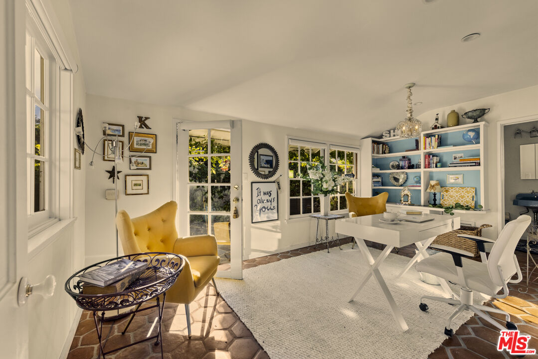 13166 Valley Vista Blvd