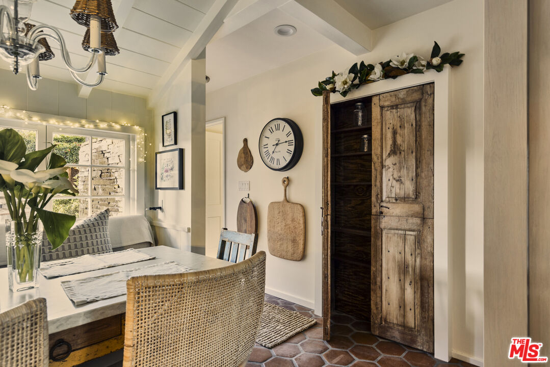 13166 Valley Vista Blvd