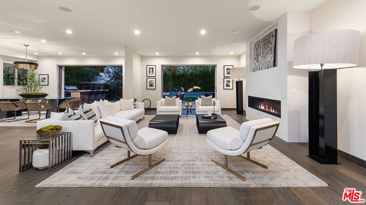 2408 Castle Heights Ave