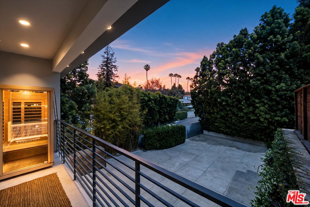 2035 De Mille Dr