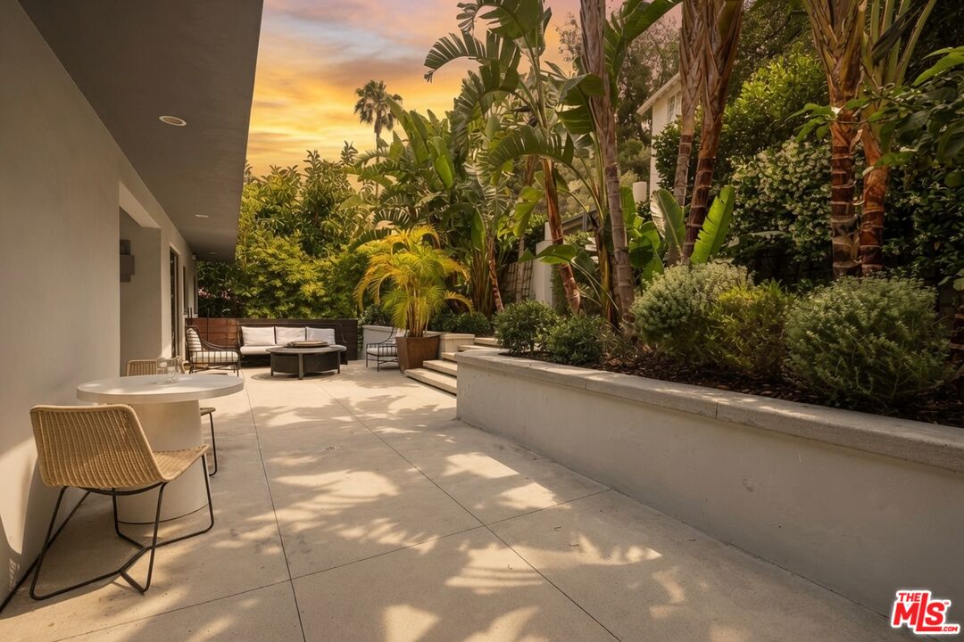 2035 De Mille Dr