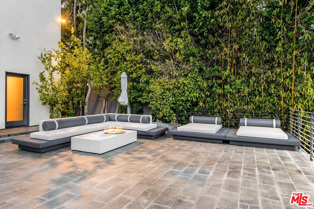 11955 Pinnacle Pl