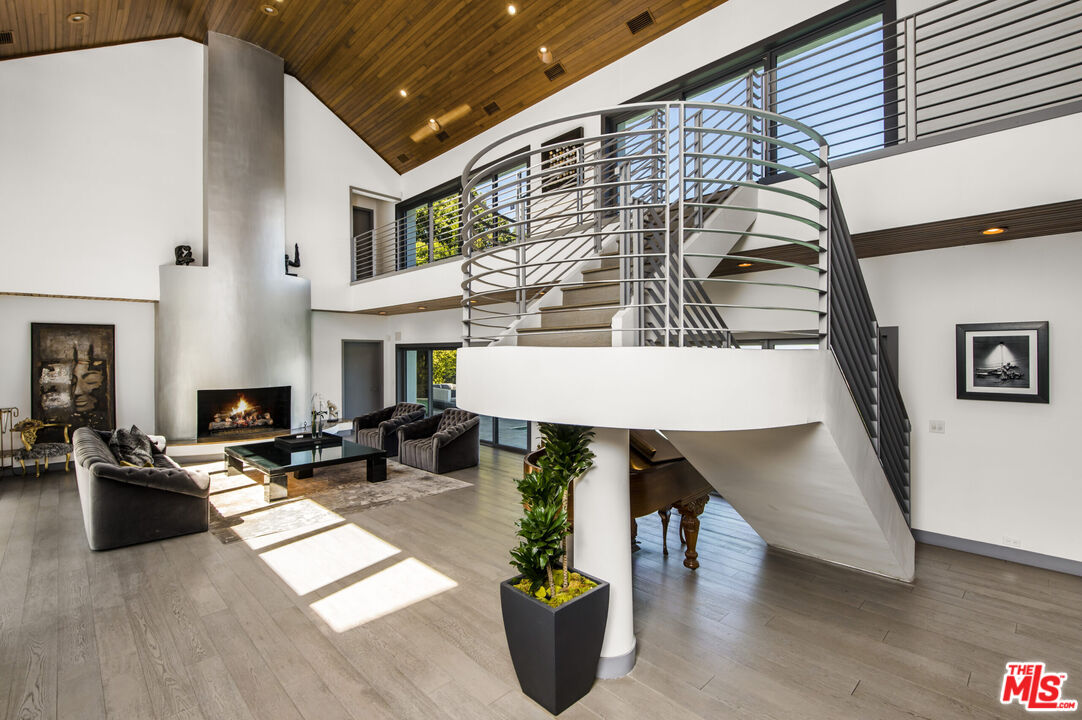 11955 Pinnacle Pl