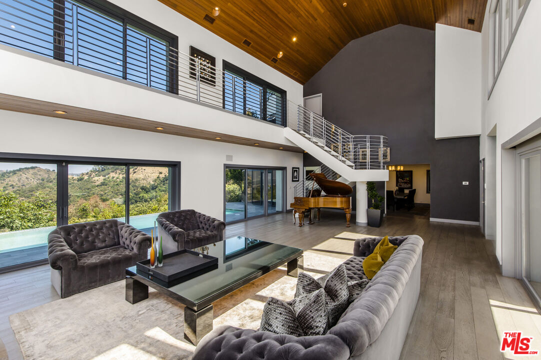 11955 Pinnacle Pl