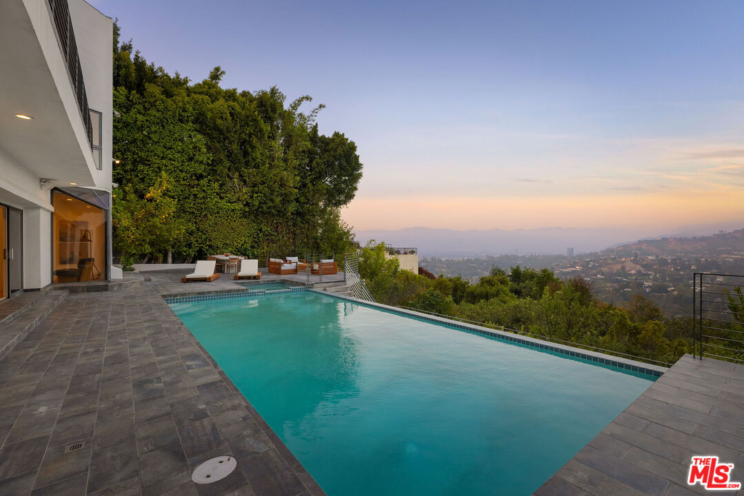11955 Pinnacle Pl