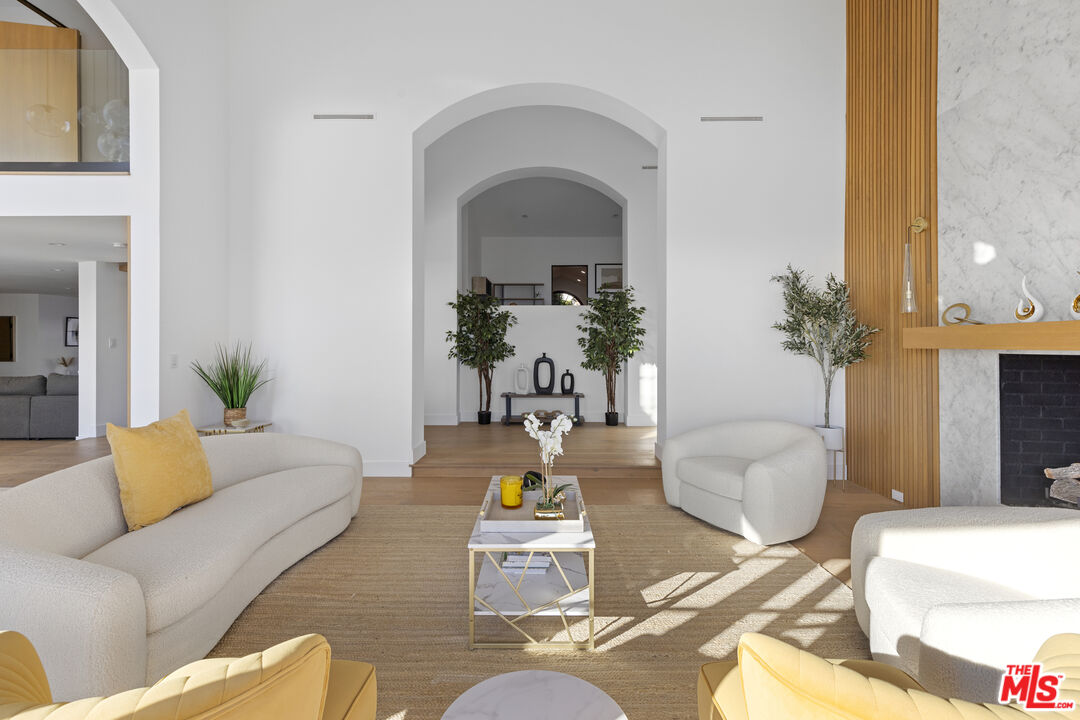 3909 Villa Costera