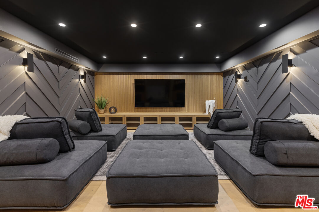 3909 Villa Costera
