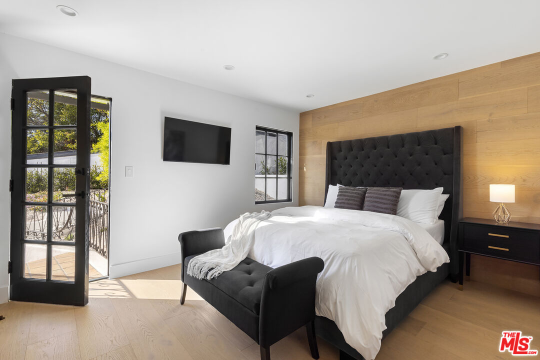 3909 Villa Costera