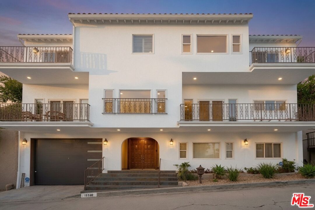 15330 Del Gado Dr