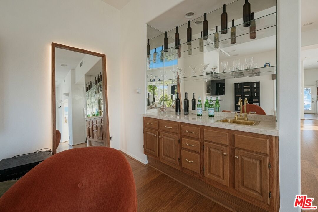 15330 Del Gado Dr
