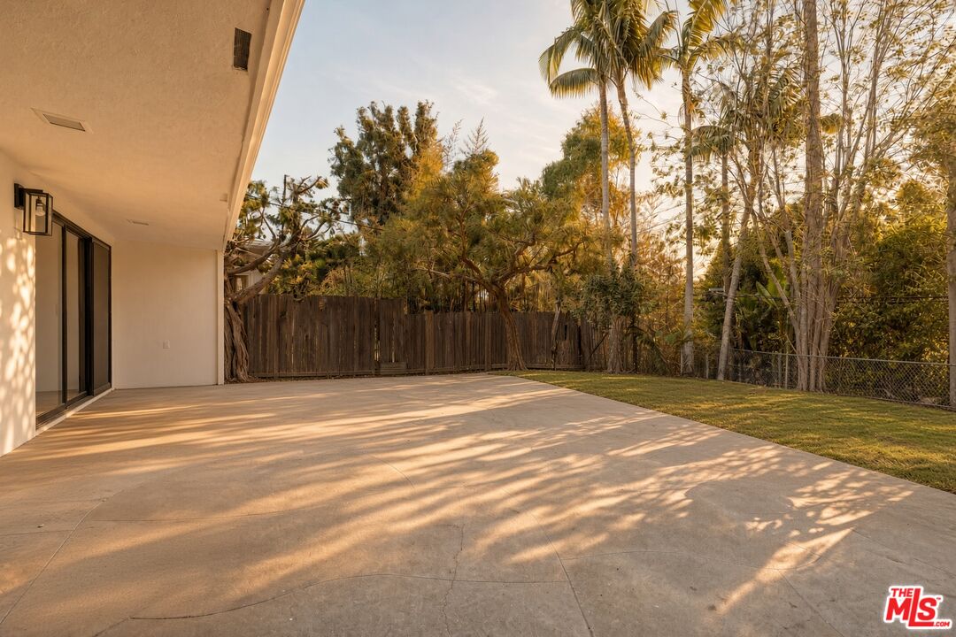 2407 Guthrie Dr