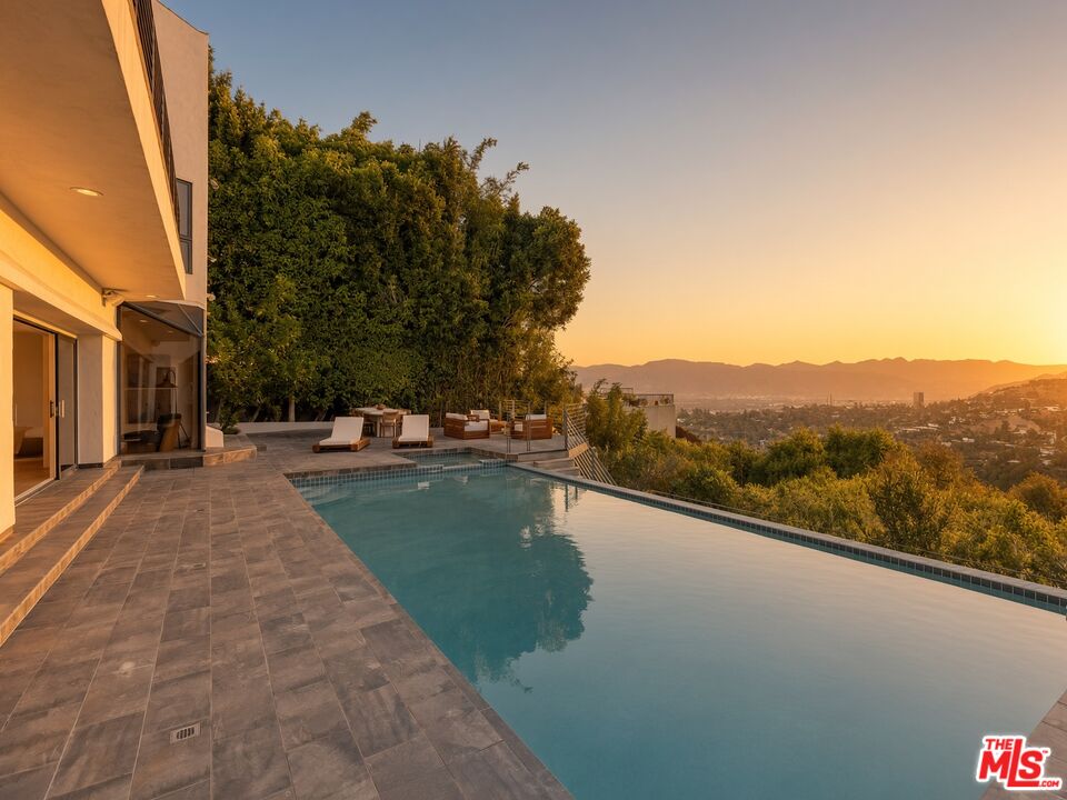 11955 Pinnacle Pl