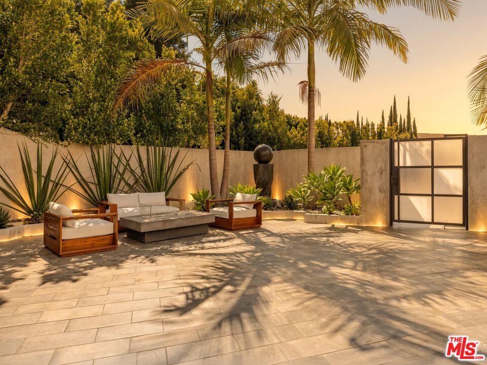 11955 Pinnacle Pl