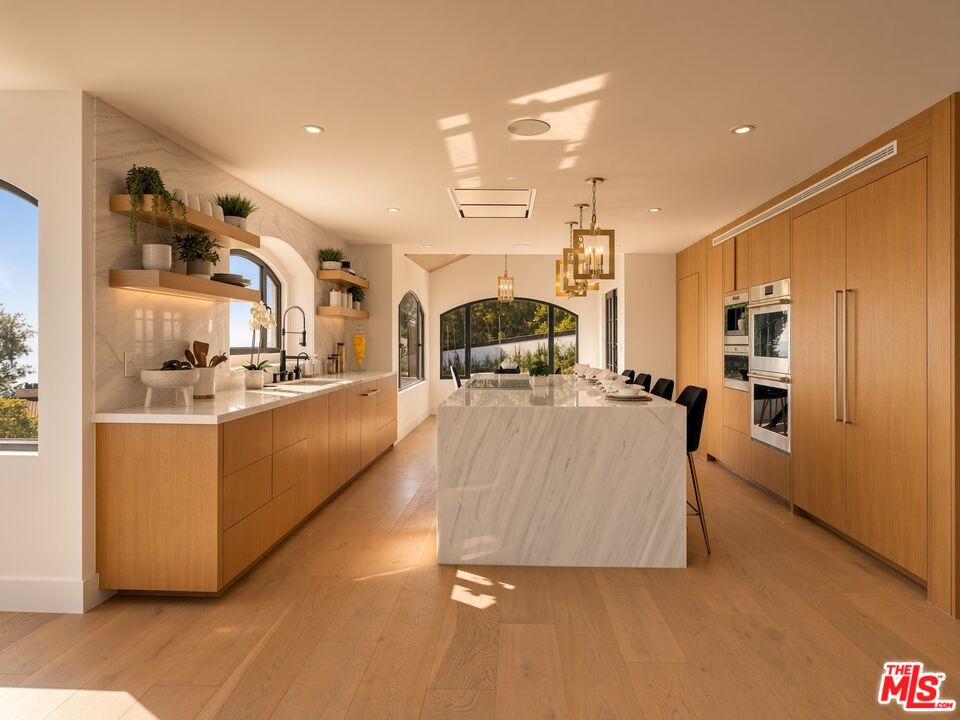 3909 Villa Costera