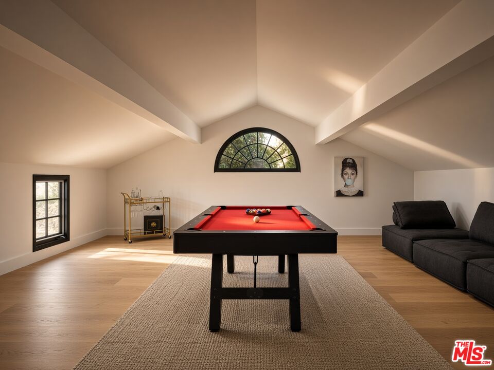 3909 Villa Costera