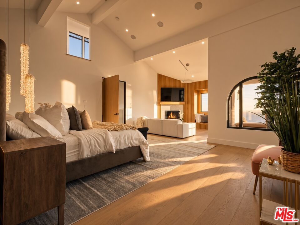 3909 Villa Costera