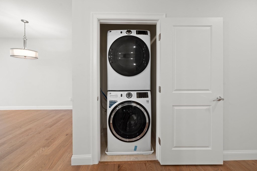 60 Coppersmith Way # 404