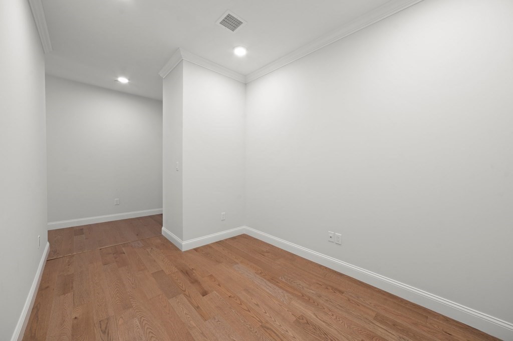 60 Coppersmith Way # 404